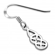 Small Celtic Knot Silver Earrings, ep145
