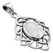 Mother of Pearl Celtic Knot Silver Pendant, p562