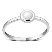 Simple Round Mother of Pearl Silver Ring, r237
