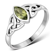 Silver Celtic Ring set w/ Peridot Stone, r369