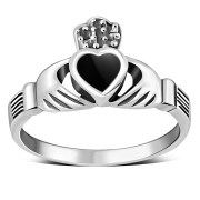 Celtic Claddagh Ring w Black Onyx, r446