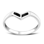 Triangular Head Black Onyx Silver Ring, r479