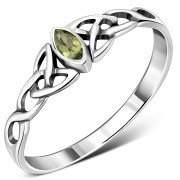Celtic Thin Trinity Knot Silver Ring w Peridot, r494