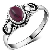 Ethnic Sterling Silver Garnet Ring, r505