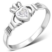Clear CZ Irish Claddagh Silver Ring. r546