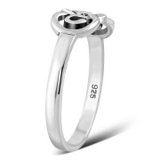 Plain Celtic Knot Delicate Silver Ring, rp785