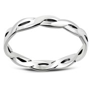 Simple Light Celtic Knot Silver Ring, rp868
