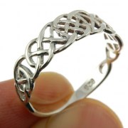 Celtic Knot Plain Sterling Silver Ring, rp665