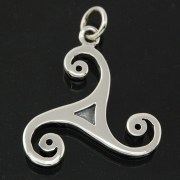 Celtic Triskele Triple Spiral Silver Pendant, pn413