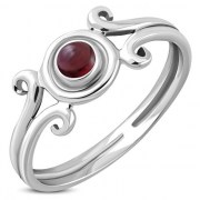 Garnet Silver Ring, r577