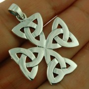 Large Celtic Trinity Silver Pendant, pn490