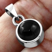 Black Onyx Round Silver Pendant, p116