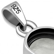 Rainbow Moonstone Round Silver Pendant, p116