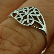 Plain Celtic Trinity Knots Silver Ring, rp336