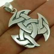 Solid Silver Large Celtic Trinity Knot Pendant, pn204