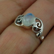 Ethnic Rainbow Moonstone Silver Ring, r192